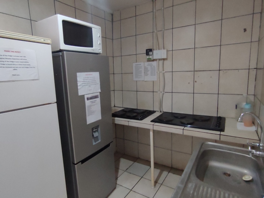 9 Bedroom Property for Sale in Brandwag Free State